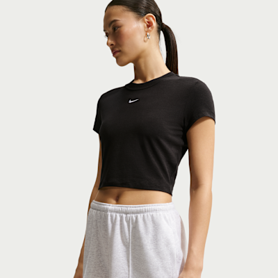 Nike Sportswear Chill Knit Crop Tarzı Kadın Tişörtü görsel 3