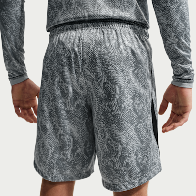 Nike FC Barcelona 2026/27 Stadyum Deplasman Kaleci Kobe Dri-FIT Erkek Futbol Taraftar Şortu görsel 3