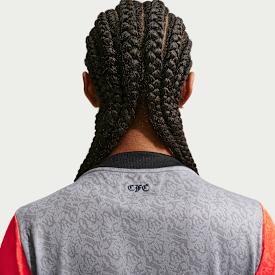 Chelsea F.C. Academy Pro SE Women's Nike Dri-FIT Football Pre-Match Short-Sleeve Top