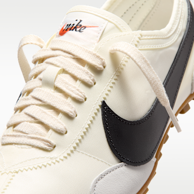 Nike Moon Shoe OG Kadın Ayakkabısı görsel 7