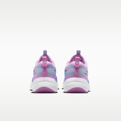 Nike Cosmic Runner Big Kids' Road Running Shoes