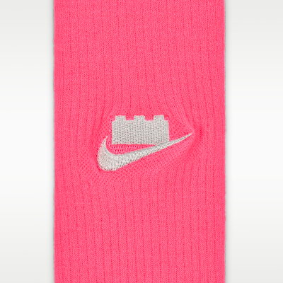 Nike x LEGO® Koleksiyonu Unisex Futbol Çorapları görsel 4