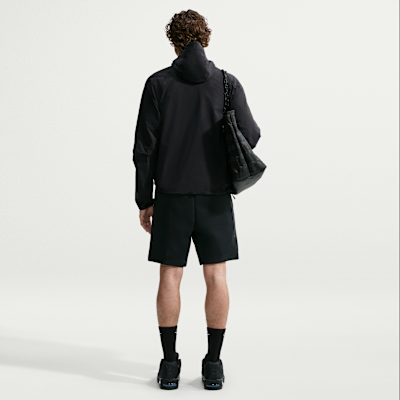 Nike Tech Fleece Erkek Şortu görsel 5