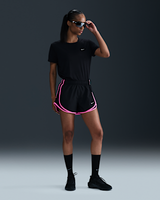 Женские шорты Nike Tempo Dri-FIT Mid-Rise Brief-Lined Shorts для бега