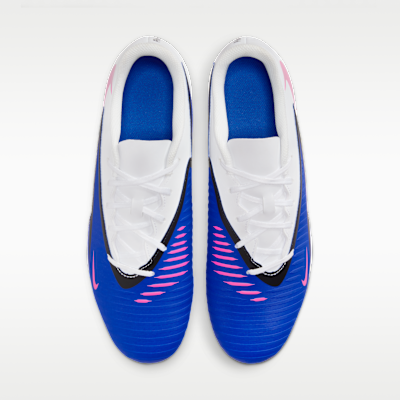 Tacos de fútbol para terrenos múltiples Nike Phantom 6 Low Club