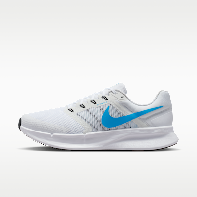 Tenis de correr en pavimento para hombre Nike Run Swift 3