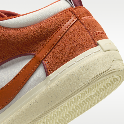 Nike SB React Leo Skate Shoes