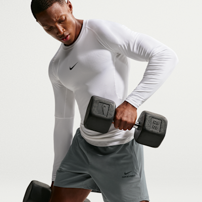 Nike Pro Training Dri-FIT 15 cm Erkek Şortu görsel 4
