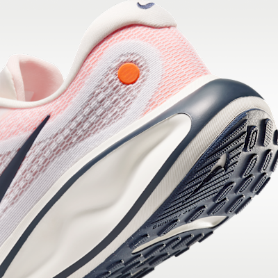 Nike Journey Run Men's Road Running Shoes