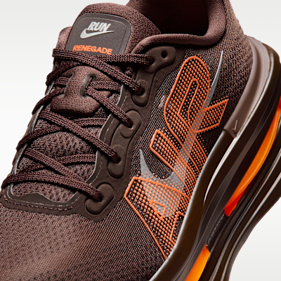 Nike Vomero Premium x Renegade Erkek Yol Koşu Ayakkabısı görsel 7