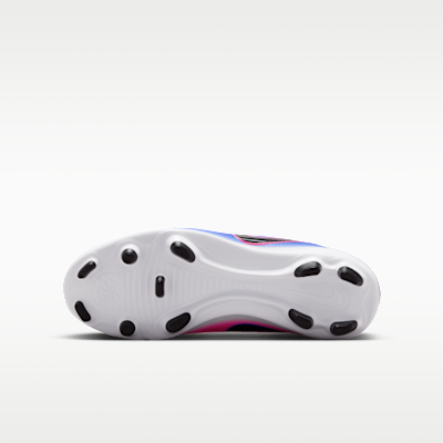 Tacos de fútbol para terrenos múltiples de corte low para niños grandes Nike Jr. Tiempo Maestro Club