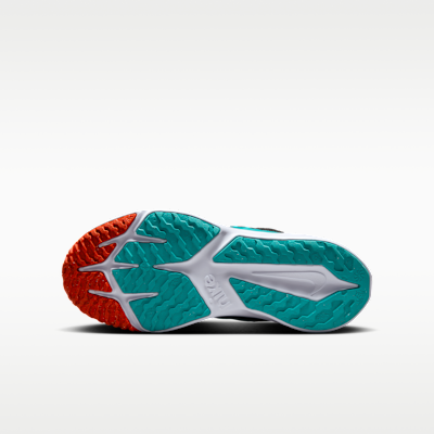 รองเท้าวิ่งโร้ดรันนิ่งเด็กโต Nike Star Runner 4