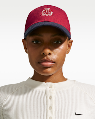 Женская кепка Nike Club Unstructured Knit Cap