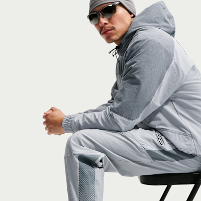 Nike Sportswear Air Max Dokuma Erkek Kargo Eşofman Altı görsel 4