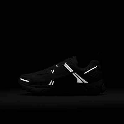 Nike Vomero 5 大童反光裝飾鞋款