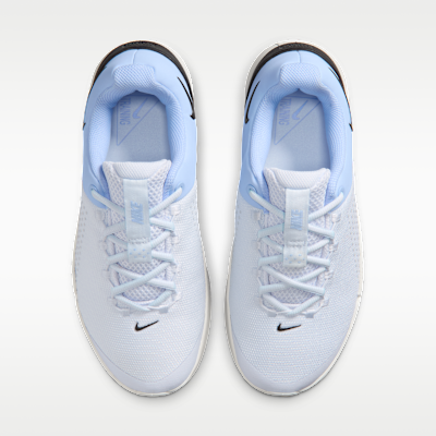 Nike MC Trainer 4 Kadın Antrenman Ayakkabısı görsel 4