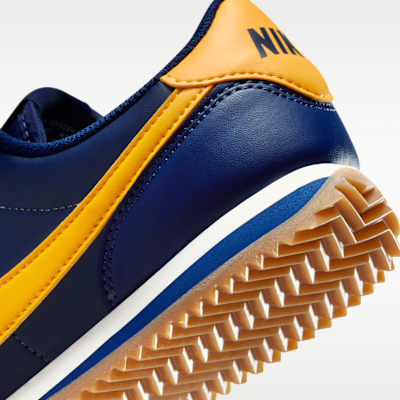 Nike Cortez 大童鞋款