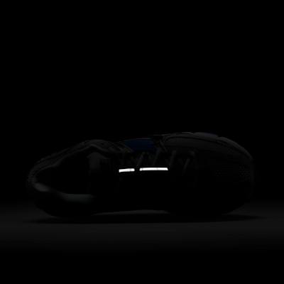 รองเท้าผู้ชาย Nike Zoom Vomero 5