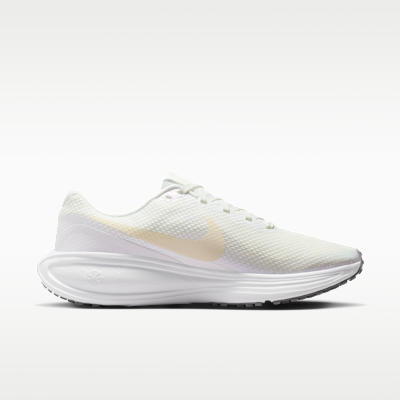 Damskie buty do biegania po asfalcie Nike Revolution 8