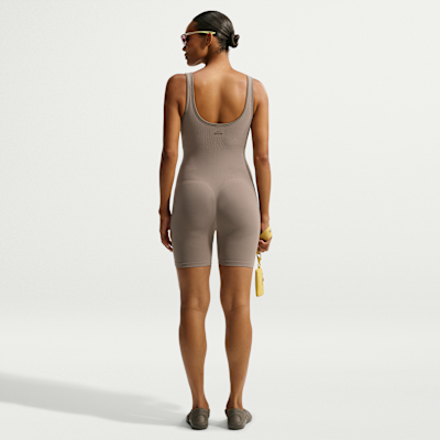 Боди женское Nike Skims Ribbed Seamless Scoop Neck 5-Inch Bodysuit, фото 5