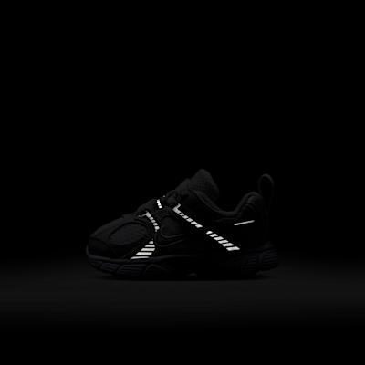 ナイキ V5 RNR ベビーシューズ