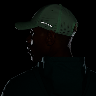 Nike Dri-FIT ADV Club Structured Swoosh Cap