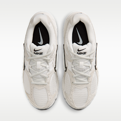 Nike V5 RNR Suede Kadın Ayakkabısı görsel 4