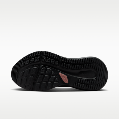 Nike Winflo 12 Kadın Yol Koşu Ayakkabısı görsel 2