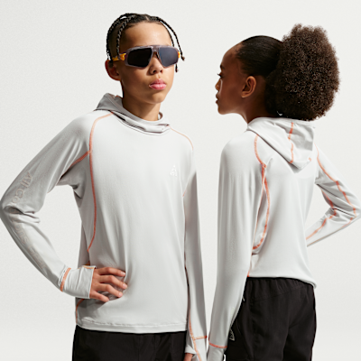 Nike ACG Older Kids' UV Long-Sleeve Top