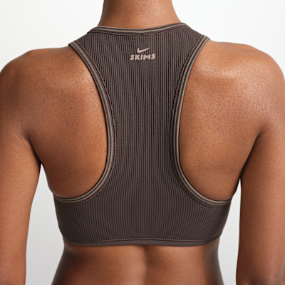 Γυναικείος στηθόδεσμος με ψηλό λαιμό NikeSKIMS Ribbed Seamless