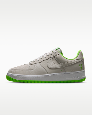 Nike  sneaker 