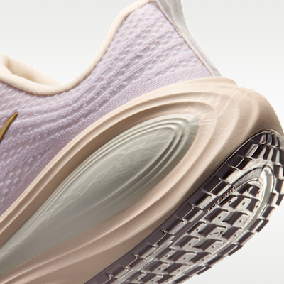 Nike Vomero Plus Kadın Yol Koşu Ayakkabısı görsel 8