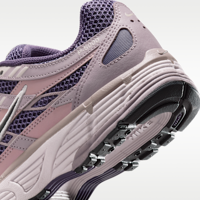 ナイキ P-6000 SE ウィメンズシューズ リフレクティブ (再帰反射) アクセント付き