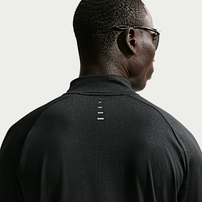 Nike Stride Dri-FIT Yarım Fermuarlı Erkek Koşu Üstü görsel 2