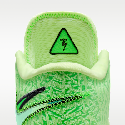 レブロン NXXT ジーニサス EP バスケットボールシューズ