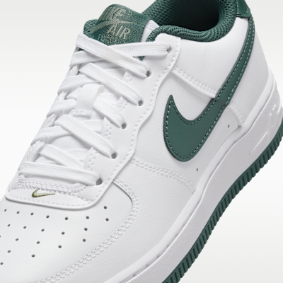 Nike Air Force 1 Older Kids' Shoes