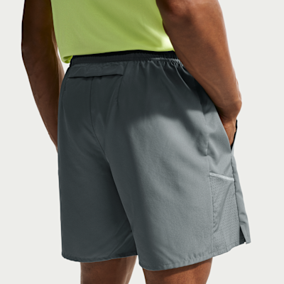 Nike Miler Dri-FIT 2'si 1 Arada 18 cm Erkek Koşu Şortu görsel 3