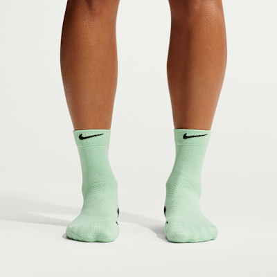 Nike Run Orta Ağırlıkta Micro-Crew Koşu Çorapları (1 Çift) görsel 2