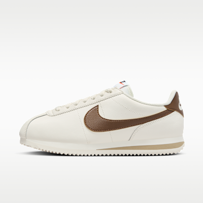 รองเท้าผู้หญิง Nike Cortez Leather