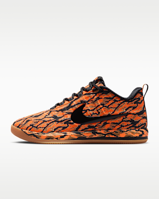 Nike  sneaker 