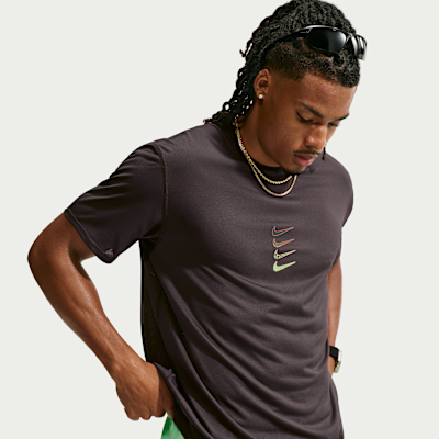 Nike Dri-FIT Erkek Koşu Üstü