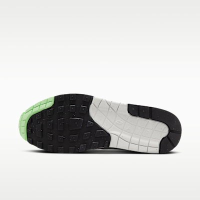 รองเท้าผู้ชาย Nike Air Max 1 Essential