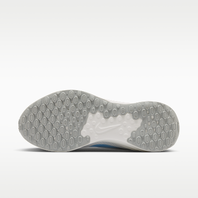 Nike Revolution 7 Tenis de correr en pavimento para mujer