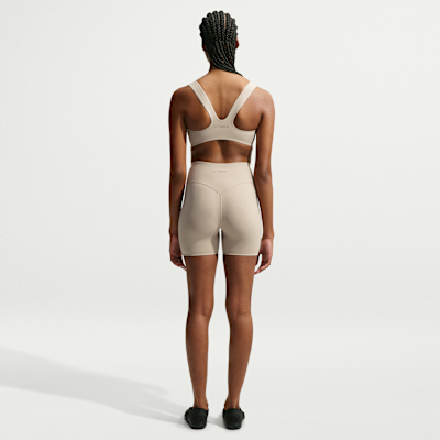 NikeSKIMS Studio Stretch 13 cm Kadın Şortu görsel 5