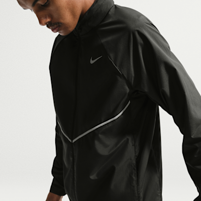Nike Miler Repel UV Korumalı Erkek Koşu Ceketi görsel 2