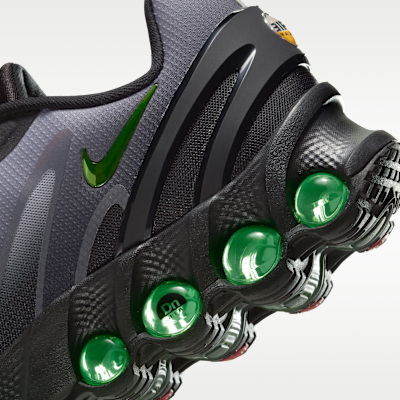 ナイキ エア マックス Dn8 メンズシューズ