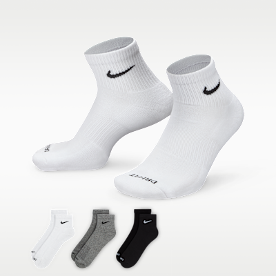 Nike Everyday Plus Cushioned Training Ankle Socks (3 Pairs)