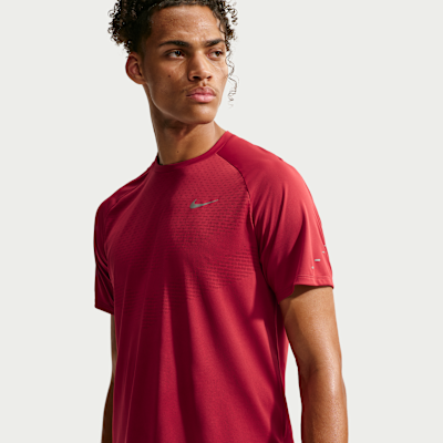 Nike Stride Dri-FIT ADV Kısa Kollu Erkek Koşu Üstü