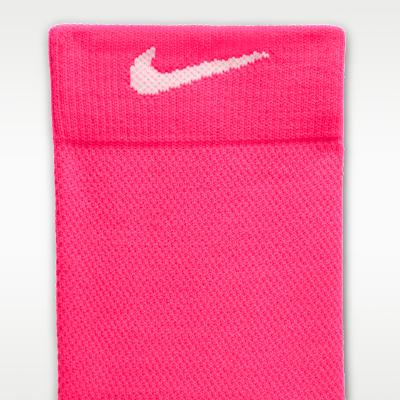 ถุงเท้าข้อกลาง Nike Running Midweight (1 คู่)