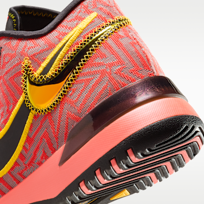 レブロン NXXT ジーニサス EP バスケットボールシューズ